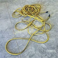 Heavy duty 100' extension cord