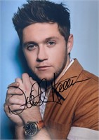 Autograph COA Niall Horan Photo