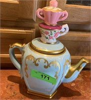 ALICE IN WONDERLAND TEAPOT COOKIE JAR