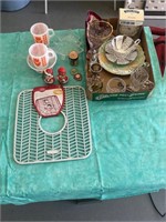 Assorted Kitchen items, glassware, sink mat