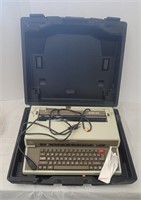 Alpha 2001 Typerwriter & Case