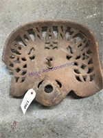 BONANZA CAST IRON IMPLEMENT SEAT, HAS CHIP