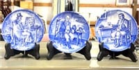 Set of 3 Wedgewood plates and stands