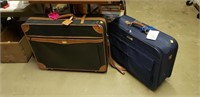 Luggage Pieces:
Set of two
Jordache Brand and