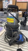 Chicago 3/4 HP dirty water submersible pump
