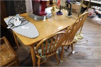 Square dinning table and 4 chairs