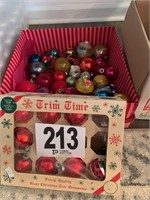 Vintage Christmas Ornaments (Den)