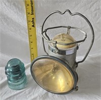 Delta Powelite Lantern & Insulator