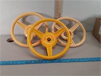 3 playstar plastic steering wheels