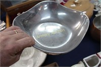 WILTON ALUMINUM BOWL