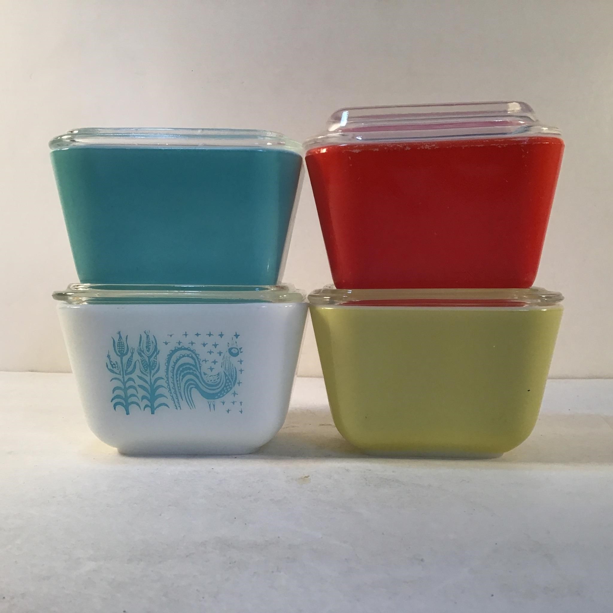 4 MINI PYREX FREEZER JARS W. LIDS AMISH, ROBIN EGG