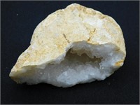 GEODE ROCK STONE LAPIDARY SPECIMEN