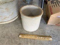 small antique crock - has chip in top rim