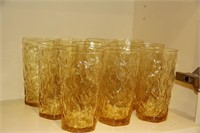 Set of 11 vintage beverage glasses