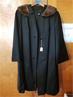 1950s Mink Fur Collar Coat (Black)