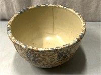8" sponge bowl with crack