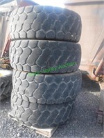 Set of 4 Loader Tires 20.5-25 *BID X 4*