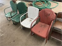 4 VINTAGE CHAIRS AS-IS