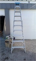 10 FT ALUMINUM WERNER STEP LADDER