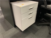 4 White Timber 3 Drawer Mobile Office Pedestals