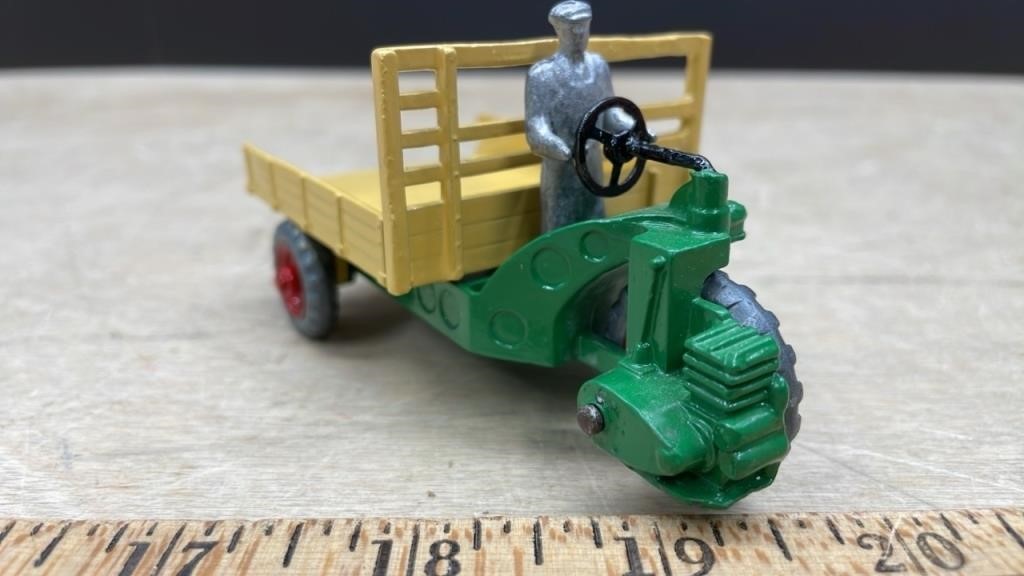 Dinky Toys Motocart w/Driver (repaint)