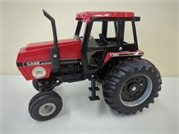 Case IH 2594 Collector Series 1985 1/16