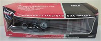 Case IH MX257 w/Disc Harrow 1/32 NIB