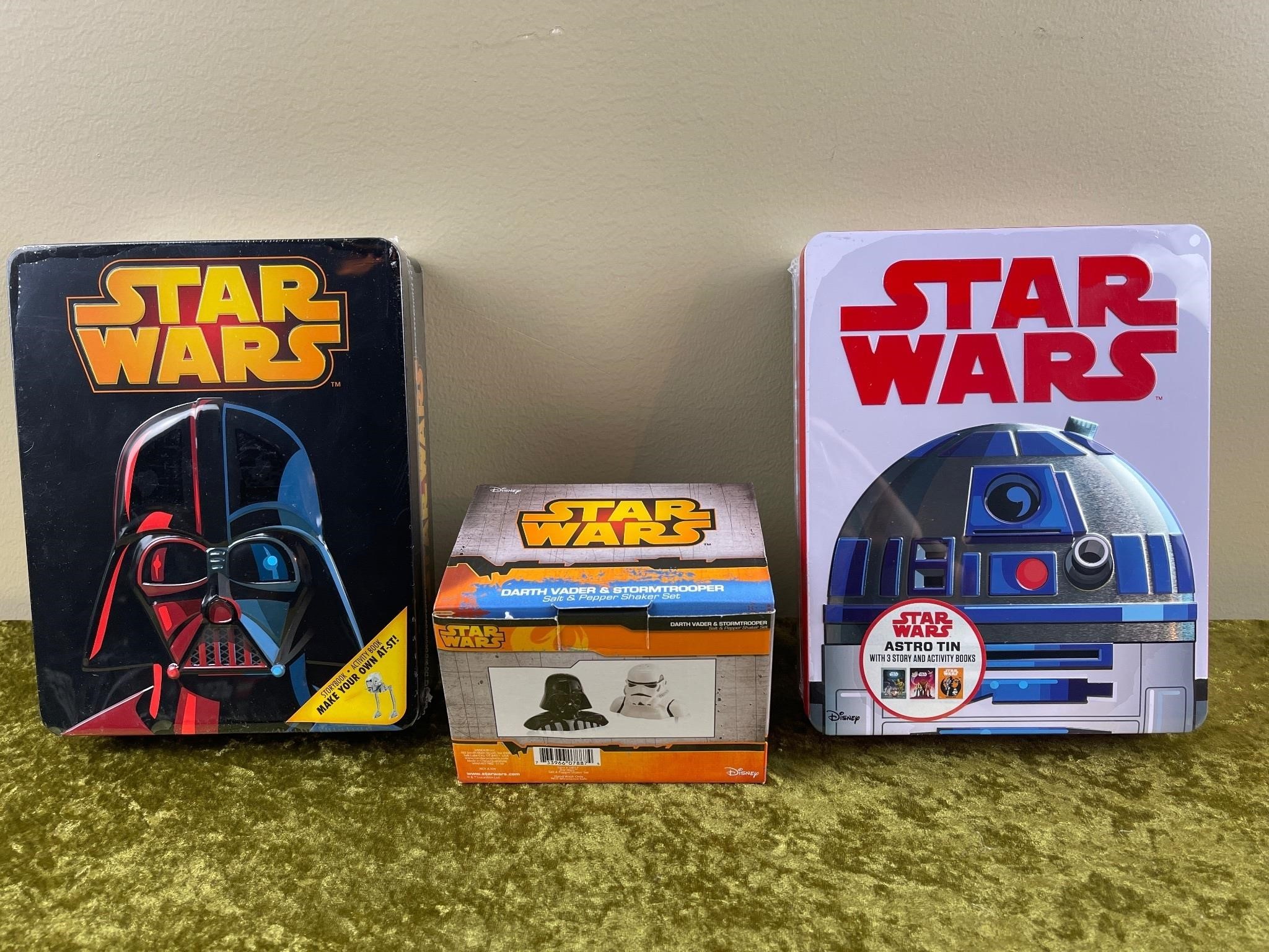 NOS STAR WARS ACTIVITY BOOKS & S&P SHAKERS