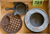 Griswold Cast Iron Skillet Ashtray