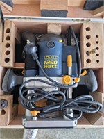 GMC 1250 Watt Plunge Router & Case