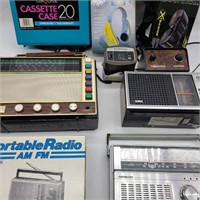 Lot of Vintage Radios & Electronics w/ Binoculars