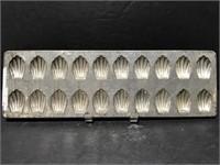 Twenty ct metal seashell shaped candy mold