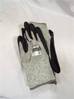 (11) X-Large Pairs Axis Radians Gloves