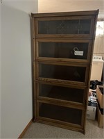 Wooden Shelf Unit with 5 glass doors