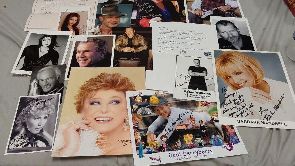 Robyn's Attic Online Auction