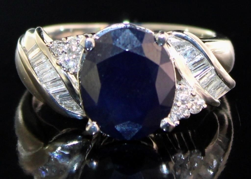 Platinum 4.51 ct Natural Sapphire & Diamond Ring
