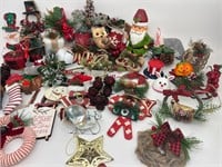 Christmas Decor - Ornaments, Wall Hangings, etc