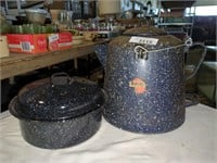 Vintage Bluestone speckled Enamel coffee pot w/