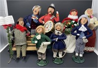 Byer’s Choice Carolers