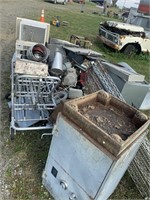 PILE OF SCRAP METAL / AIR CONDITIONERS