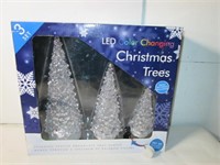 SET OF 3 LED COLOUR CHANGING CHRISTMAS TREE