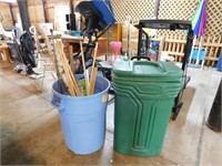 45 gallon trash can on wheels w/ lid - Wooden