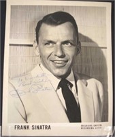 Frank Sinatra (1915 - 1998) signed photograph