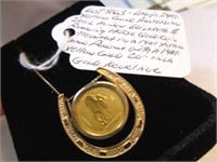 14KT Y/GOLD AUSTRALIAN GOLD COIN IN HORSESHOE NECK