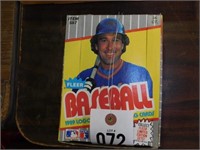 Box of 89' Fleer Baseball Cards
