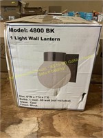 Light wall lantern model 4800BK