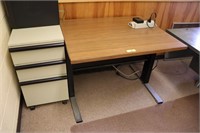 3 Drawer Rolling File Cabinet & Computer Desk
