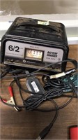 BATTERY CHARGER