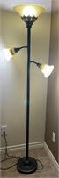 11 - FLOOR LAMP W/ 3 BULBS