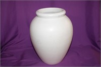 NM 12" bulb vase